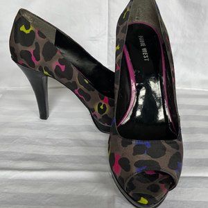 Nine West Danee Neon Leopard Print Peep Toe Heels 4in heel Size 7